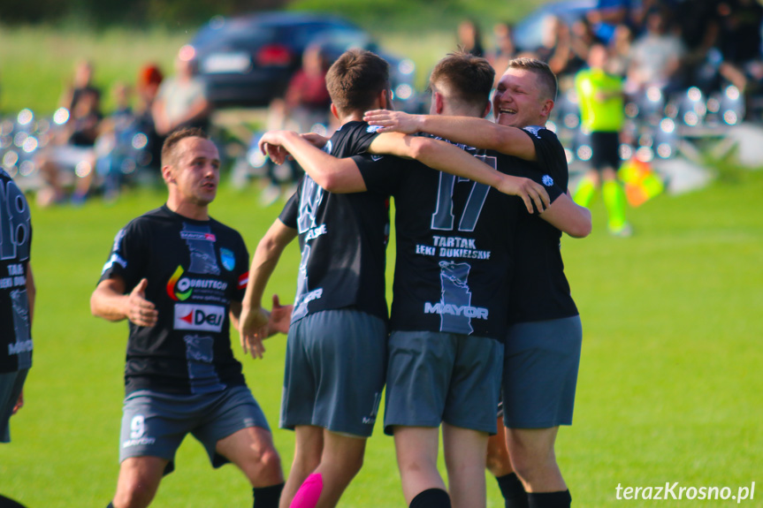 Zorza Łęki Dukielskie - Orzeł Bieździedza 4-0 