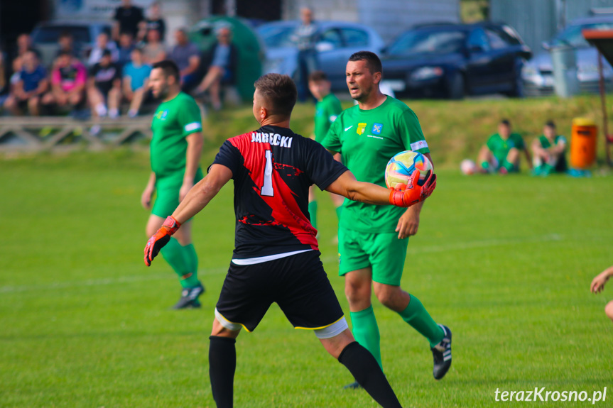 Zorza Łęki Dukielskie - Orzeł Bieździedza 4-0 