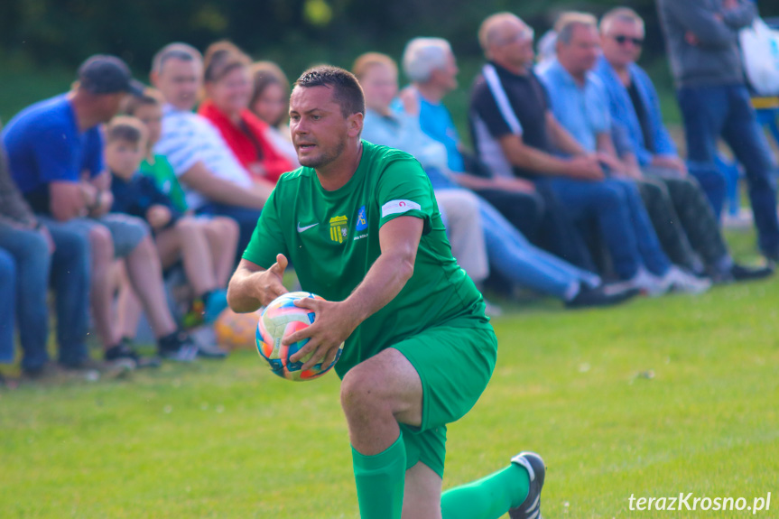 Zorza Łęki Dukielskie - Orzeł Bieździedza 4-0 