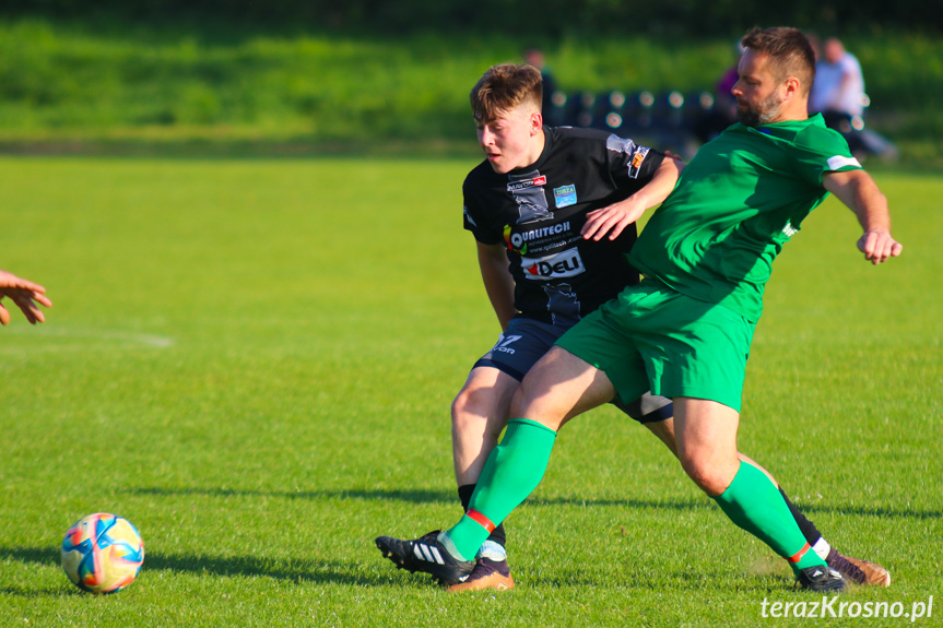 Zorza Łęki Dukielskie - Orzeł Bieździedza 4-0 