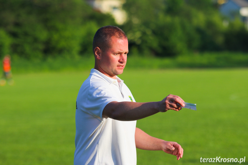 Zorza Łęki Dukielskie - Orzeł Bieździedza 4-0 