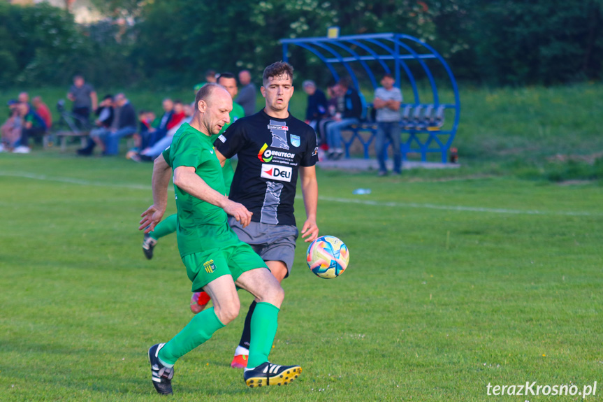 Zorza Łęki Dukielskie - Orzeł Bieździedza 4-0 