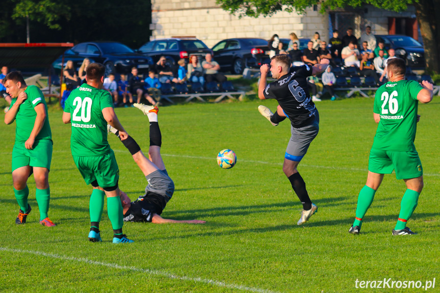 Zorza Łęki Dukielskie - Orzeł Bieździedza 4-0 