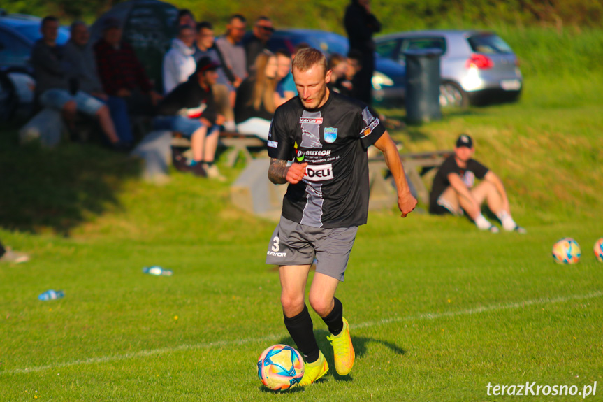 Zorza Łęki Dukielskie - Orzeł Bieździedza 4-0 