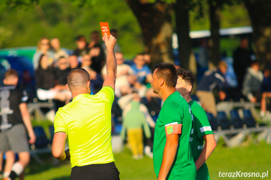 Zorza Łęki Dukielskie - Orzeł Bieździedza 4-0 