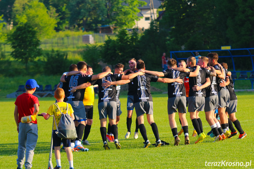 Zorza Łęki Dukielskie - Orzeł Bieździedza 4-0 