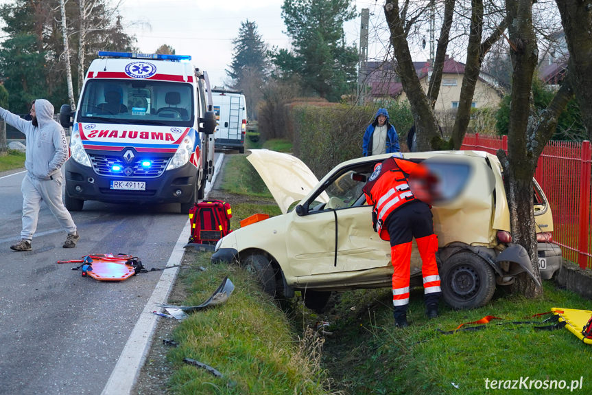 Zręcin. Zderzenie dwóch samochodów