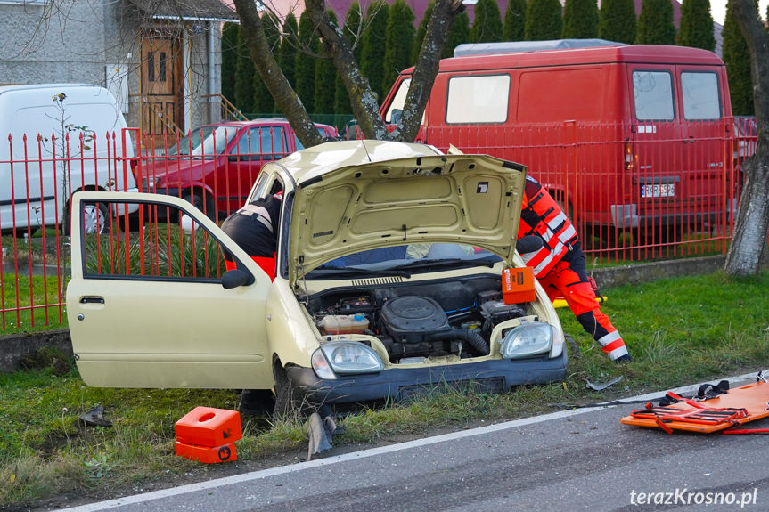 Zręcin. Zderzenie dwóch samochodów