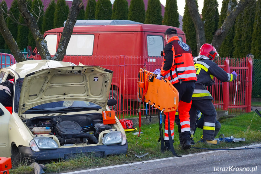 Zręcin. Zderzenie dwóch samochodów