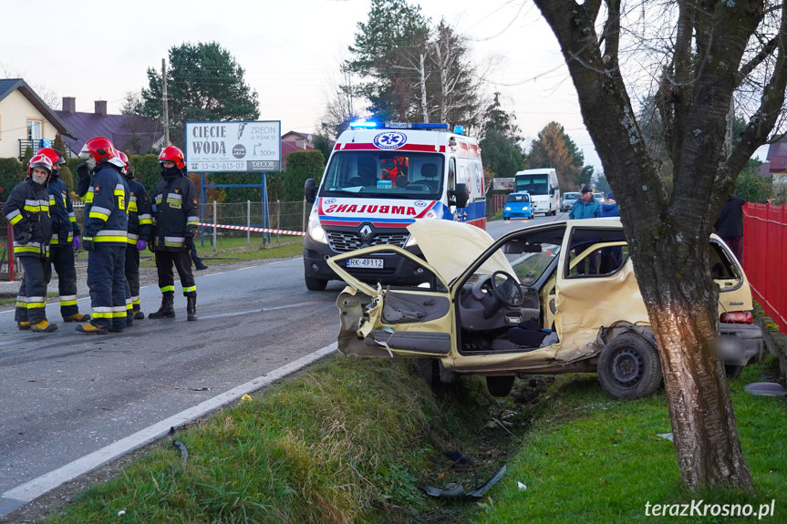 Zręcin. Zderzenie dwóch samochodów