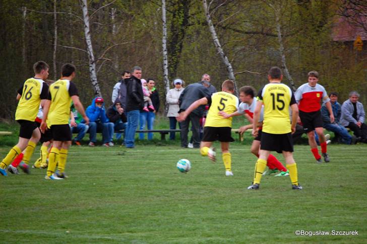 Huragan Jasionka - Victoria Dobieszyn 2:0