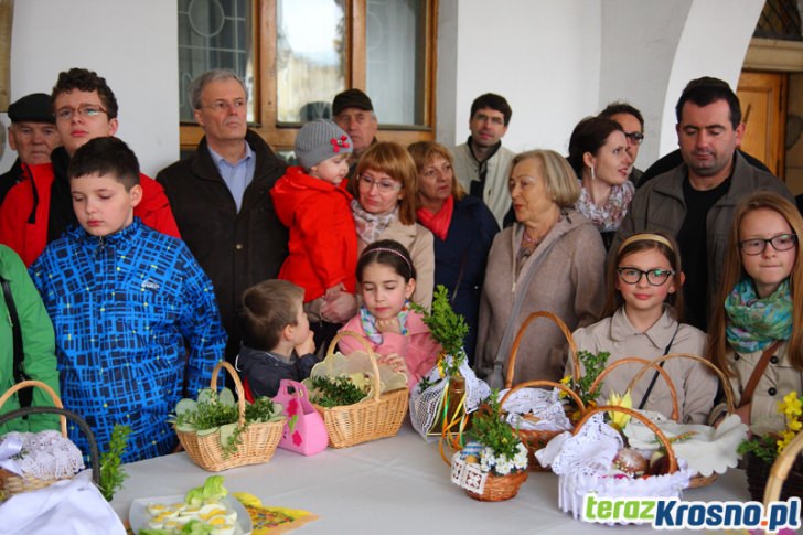 Święcenie wielkanocnych koszyków w Krośnie