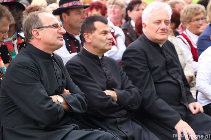 Dożynki Gminne w Ustrobnej 2014