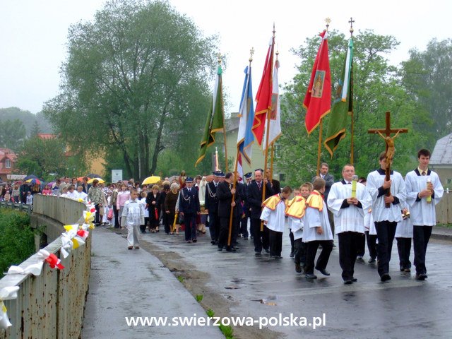 Procesja Bożego Ciała Zręcin - Świerzowa Polska