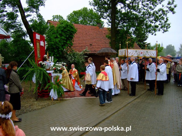 Procesja Bożego Ciała Zręcin - Świerzowa Polska