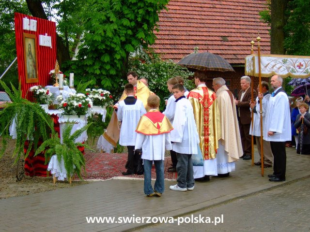 Procesja Bożego Ciała Zręcin - Świerzowa Polska