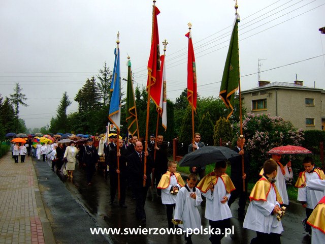 Procesja Bożego Ciała Zręcin - Świerzowa Polska