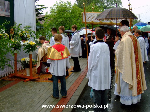 Procesja Bożego Ciała Zręcin - Świerzowa Polska