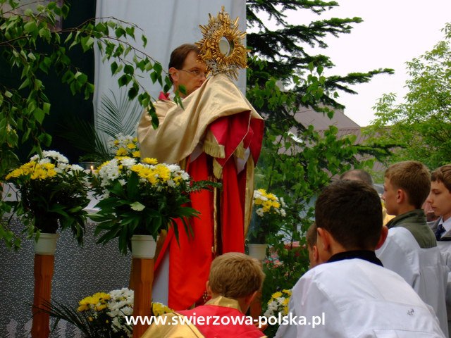 Procesja Bożego Ciała Zręcin - Świerzowa Polska