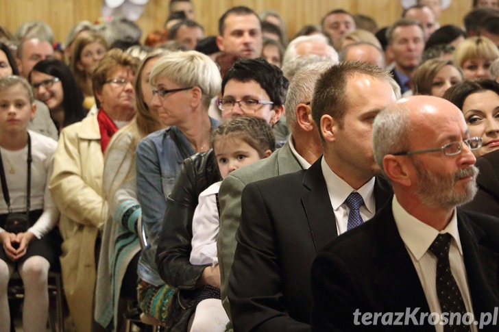 Podwójny jubileusz Szkoły Podstawowej w Zręcinie