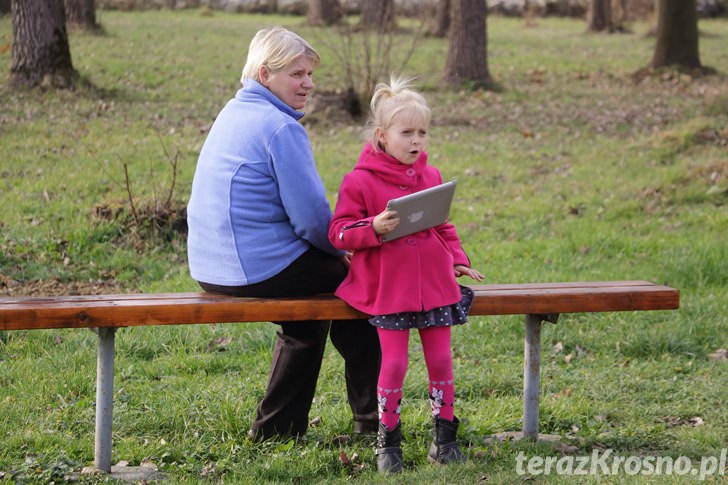 Oficjalne przekazanie samochodu dla OSP Zręcin