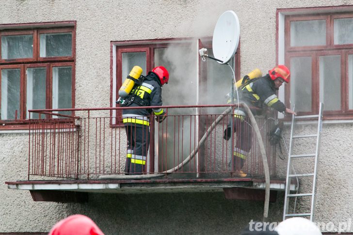 Pożar domu na ul. Popiełuszki w Krośnie