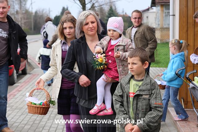 Święcenie pokarmów w Świerzowej Polskiej