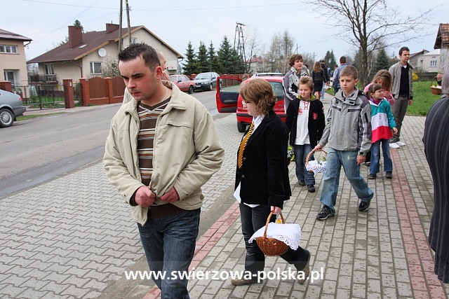 Święcenie pokarmów w Świerzowej Polskiej