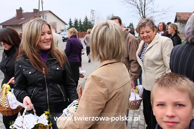 Święcenie pokarmów w Świerzowej Polskiej