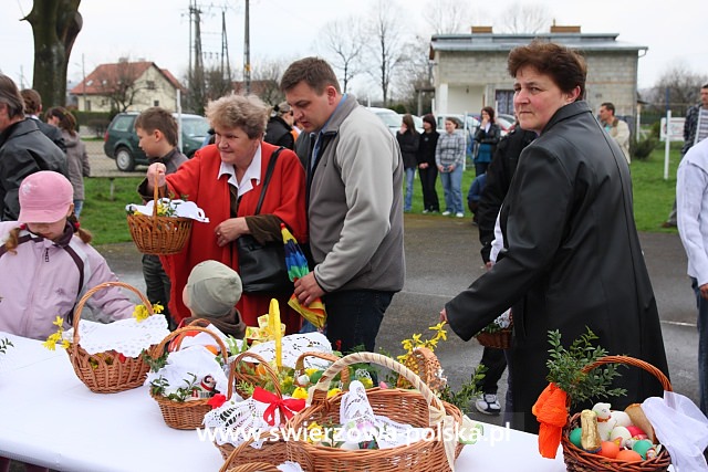 Święcenie pokarmów w Świerzowej Polskiej