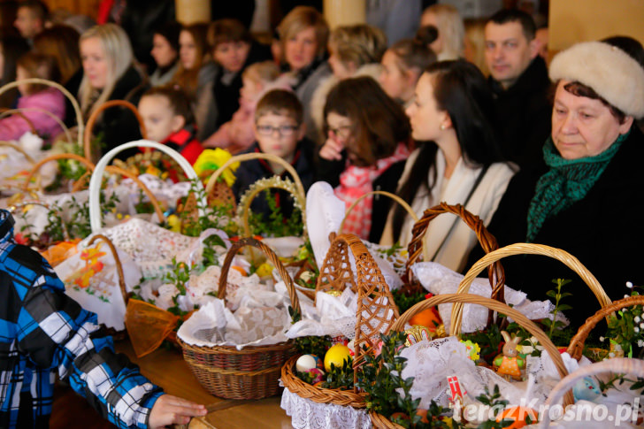 Święcenie pokarmów w Świerzowej Polskiej