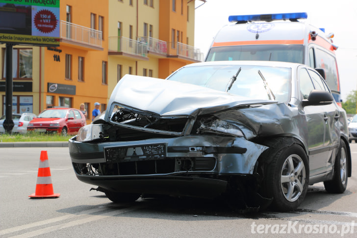 Wypadek w Krośnie na skrz. Hallera - Wieniawskiego - Sikorskiego