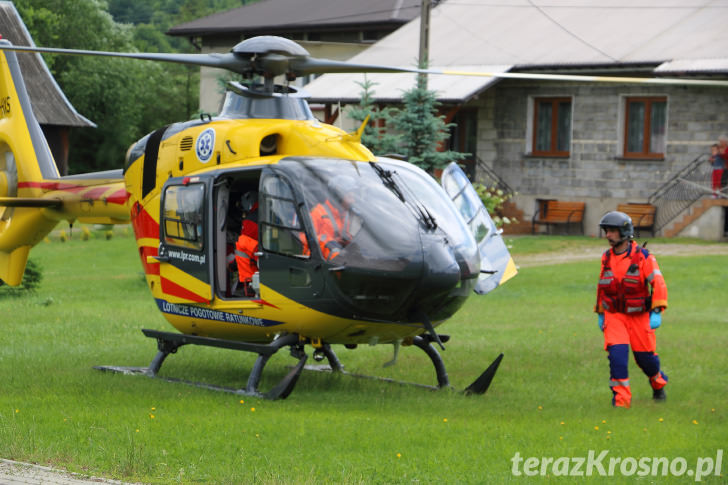 Wypadek w Głojscach, ciągnik przygniótł mężczyznę