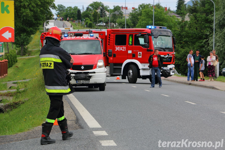 Wypadek w Głojscach, ciągnik przygniótł mężczyznę