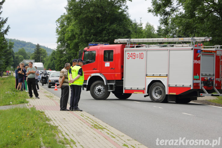 Wypadek w Głojscach, ciągnik przygniótł mężczyznę