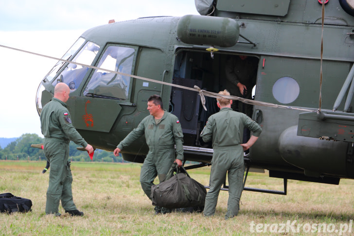 Mi-17 na krośnieńskim lotnisku