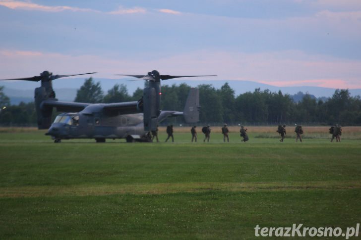 Mi-17 na krośnieńskim lotnisku