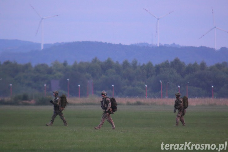 Mi-17 na krośnieńskim lotnisku