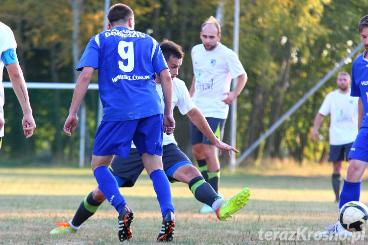 Victoria Dobieszyn - Markiewicza Krosno 0:2