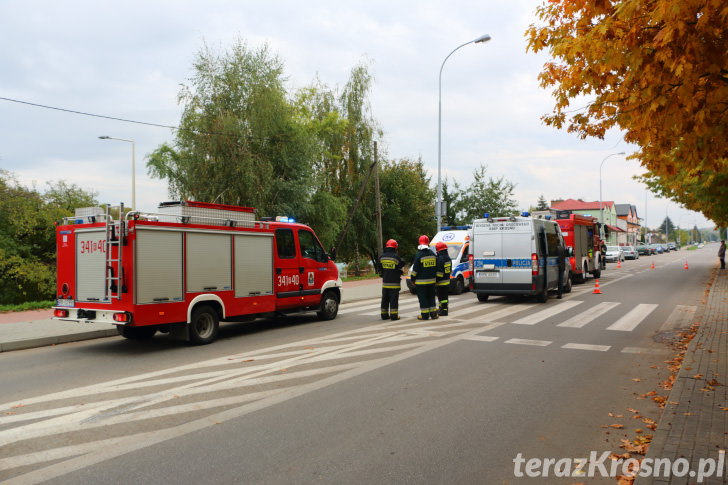 Wjechała w zaparkowany samochód