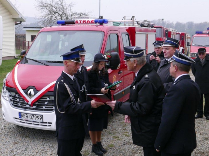 80-lecie OSP Niżna Łąka, przekazanie samochodu