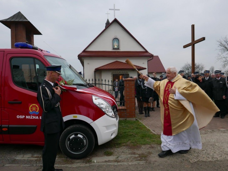 80-lecie OSP Niżna Łąka, przekazanie samochodu