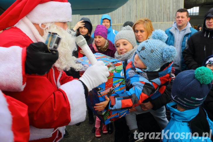 Mikołaj na lotnisku w Krośnie 2015