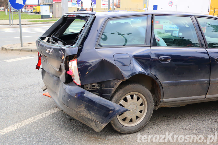 Kolizja na ul. Podkarpackiej w Krośnie