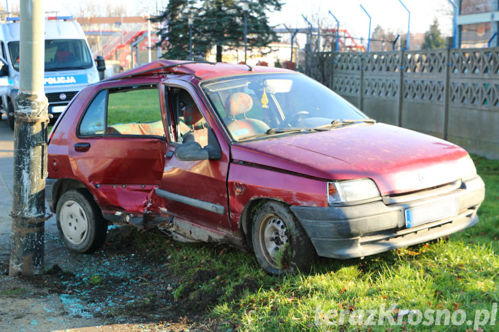 Wjechał w latarnię na Pużaka