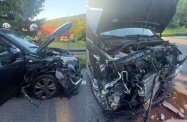 Zderzenie dwóch samochodów w Tylawie